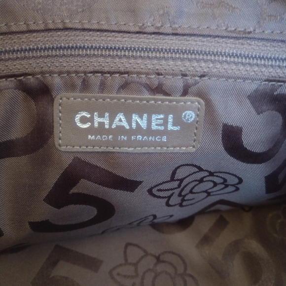 Chanel Lambskin Mademoiselle Bag - Picture 11 of 14